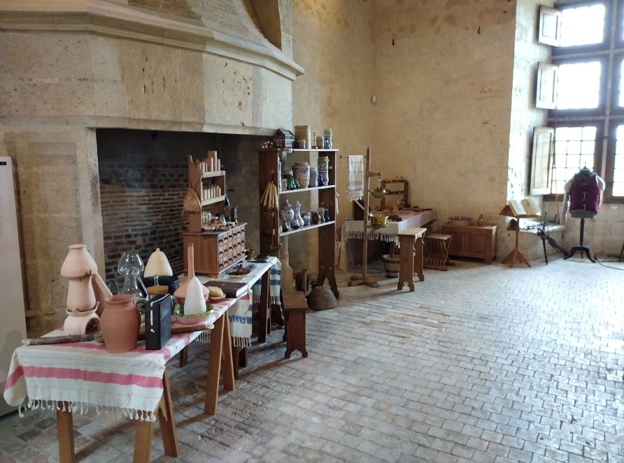 Décor installé par Scalpel et Matula à Châteaudun