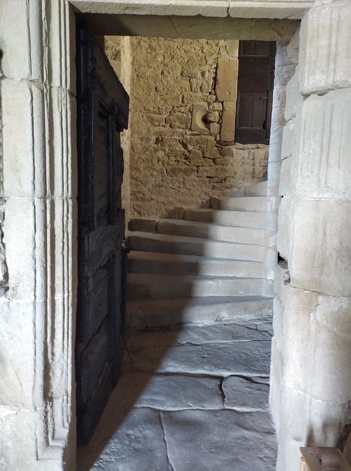 Escaliers dans le château